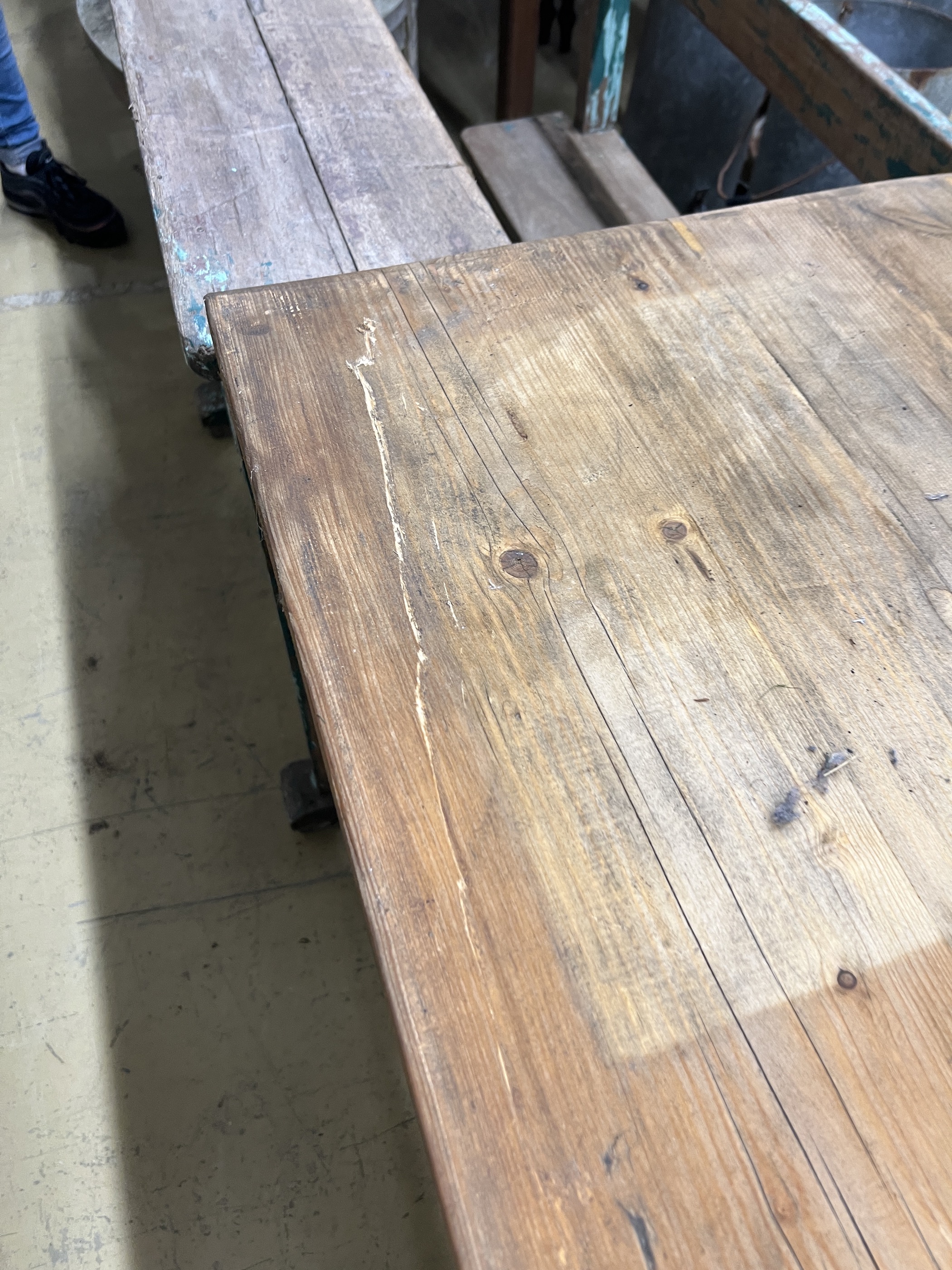 A rectangular Victorian style pine kitchen table, width 119cm, depth 67cm, height 75cm
